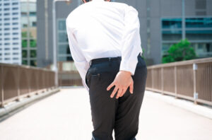 o que é fissura anal sintomas